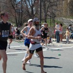 Barefoot Ken Bob running, Boston Marathon (2005)