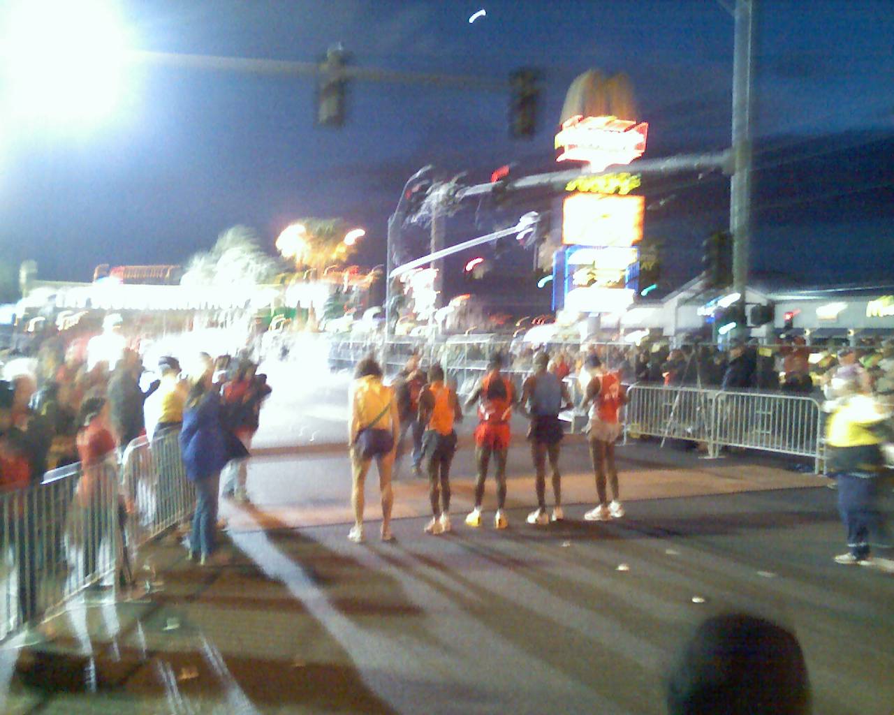 Got to start just behind the elite runners, Las Vegas Marathon (2006 December 10) Las Vegas NV