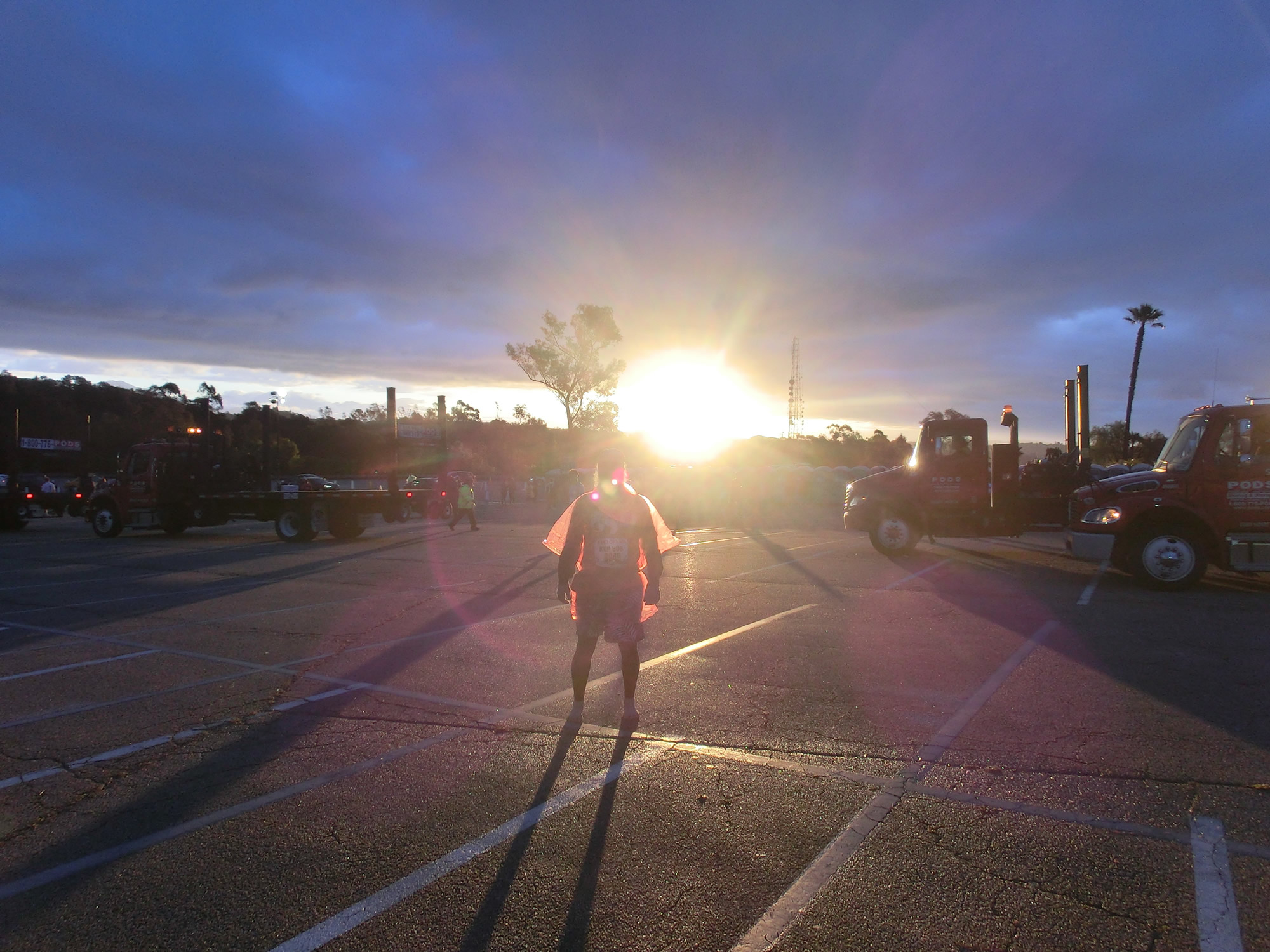 Ken Bob with sun rising in background (2012 March 18) Los Angeles Marathon