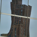Reflecting on architecture, NYC Barefoot Run (2011 September 24-25) New York City NY