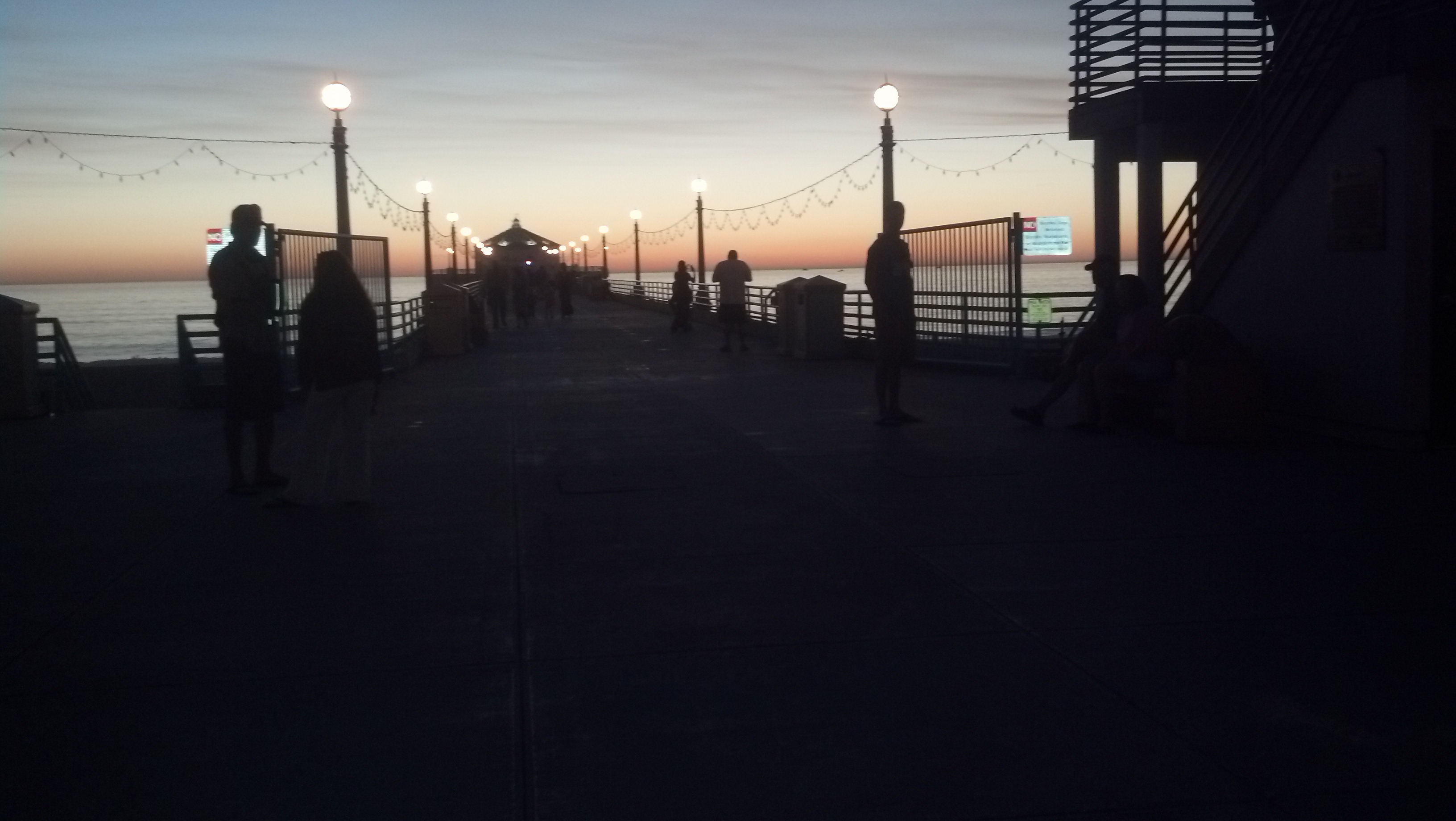 Manhattan Beach Pier just after sunset
